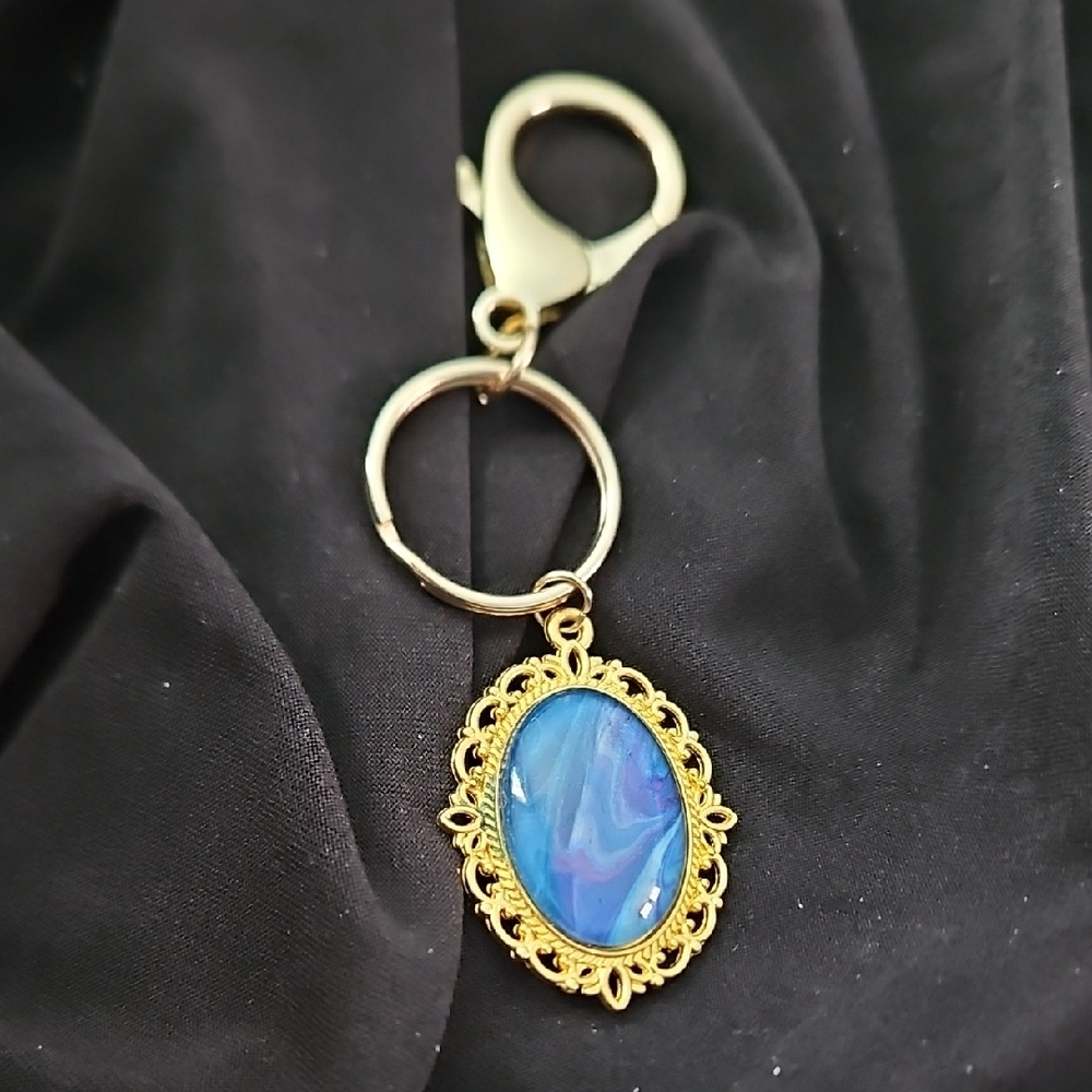 Elegant Blue and Gold Keychain